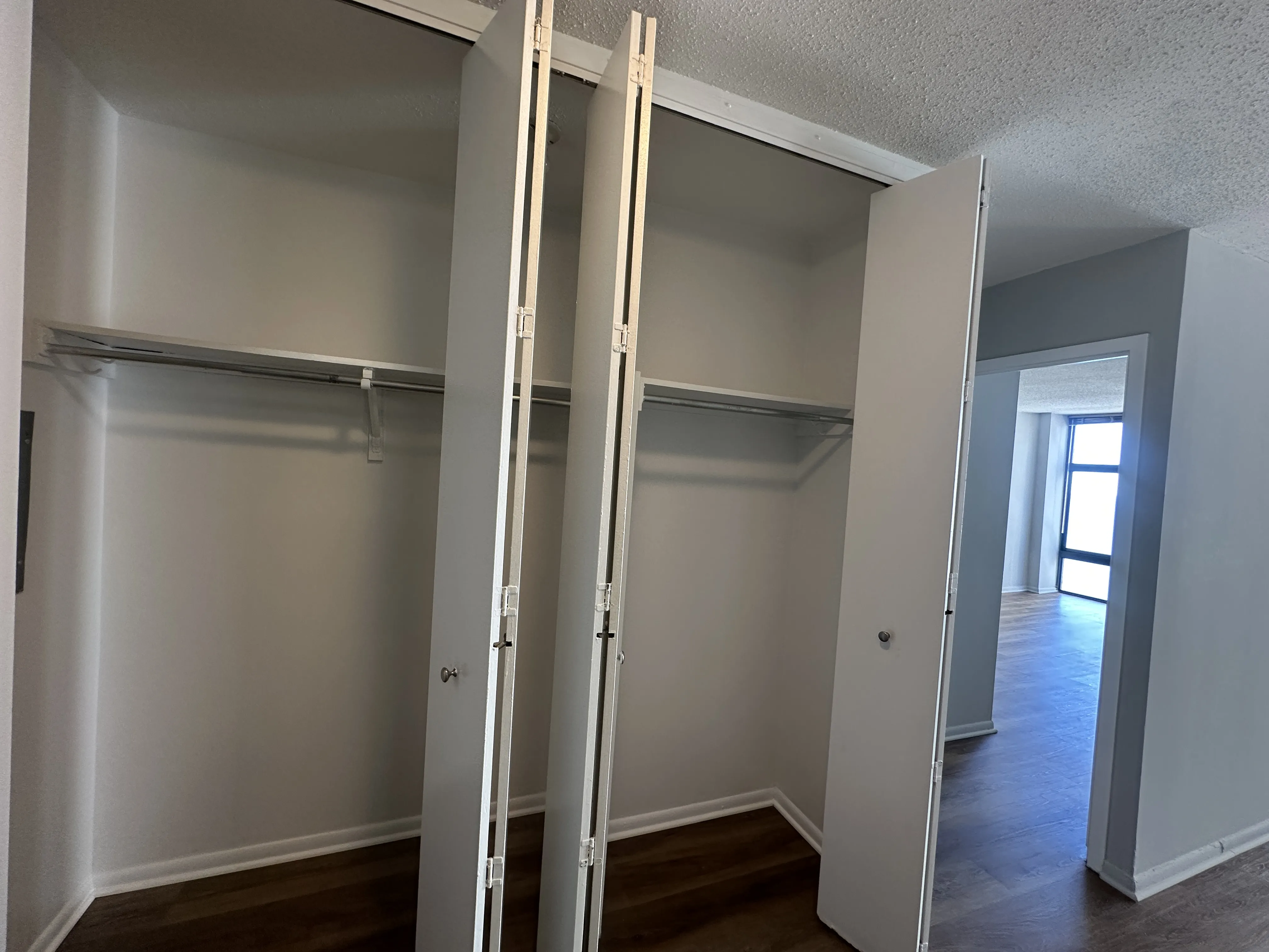 65 E Scott St   60610 60610-65 E Scott-unit#6517C-Chicago-IL