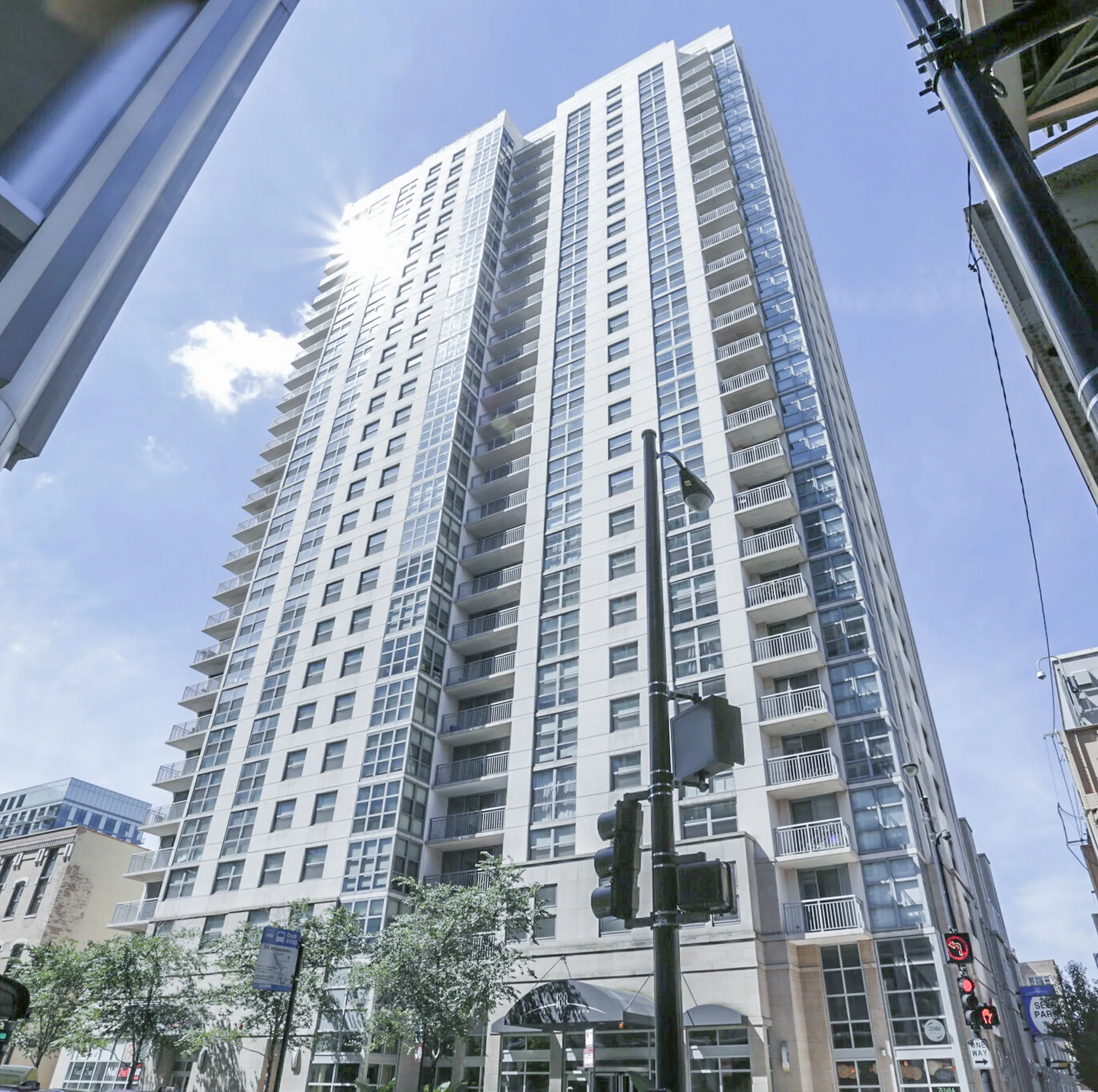 180 N Jefferson St   60661 60661-unit#908-Chicago-IL