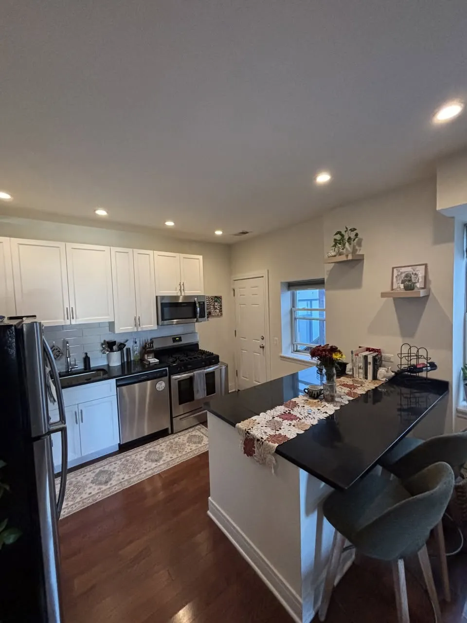3230 N Clark St 60657 60657-unit#3R-Chicago-IL