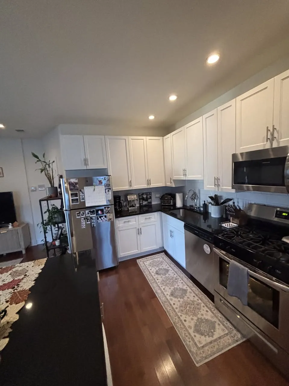 3230 N Clark St 60657 60657-unit#3R-Chicago-IL