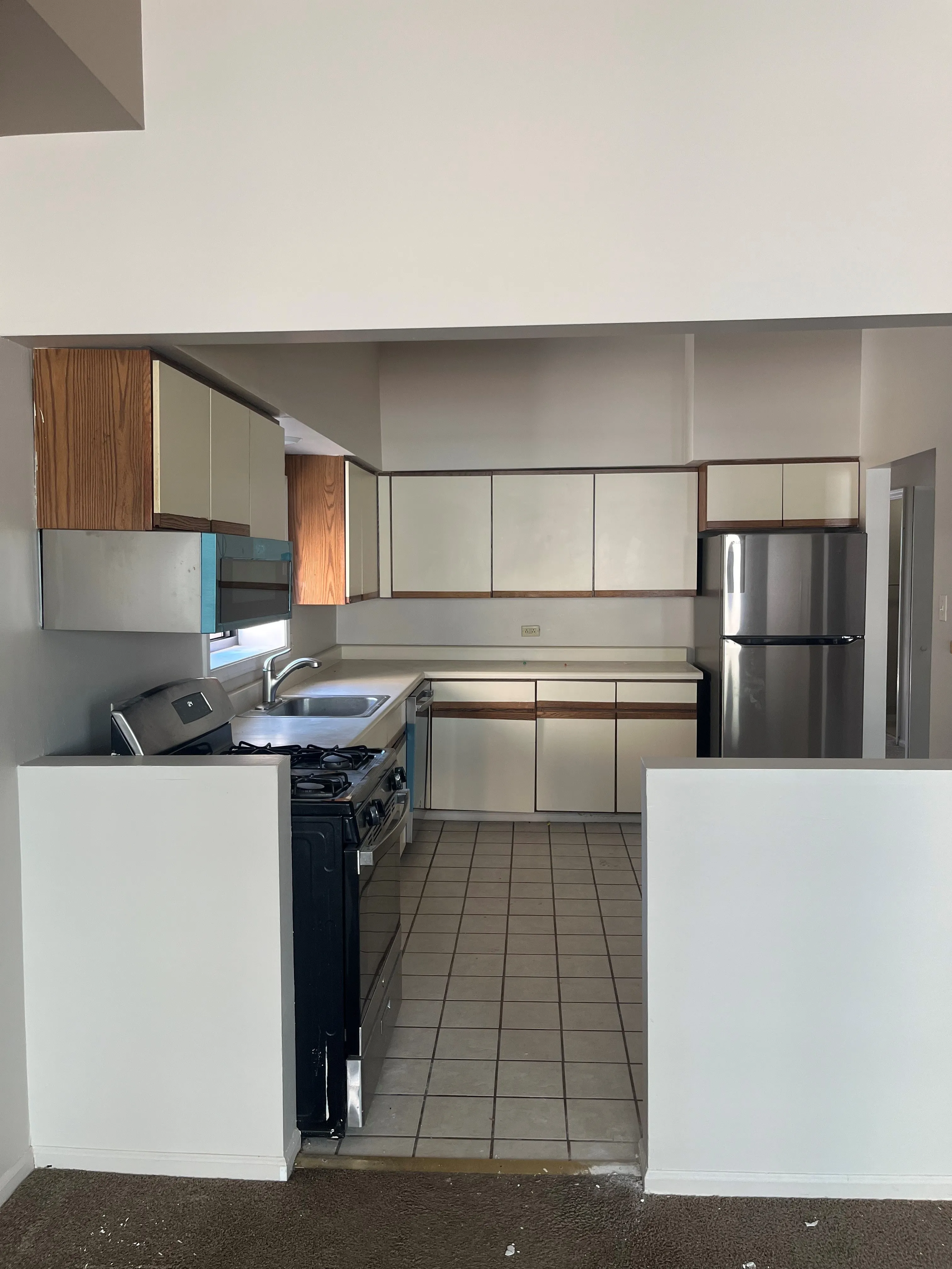 841 W Belmont Ave   60657 60657-Belmont Court-unit#A6-Chicago-IL