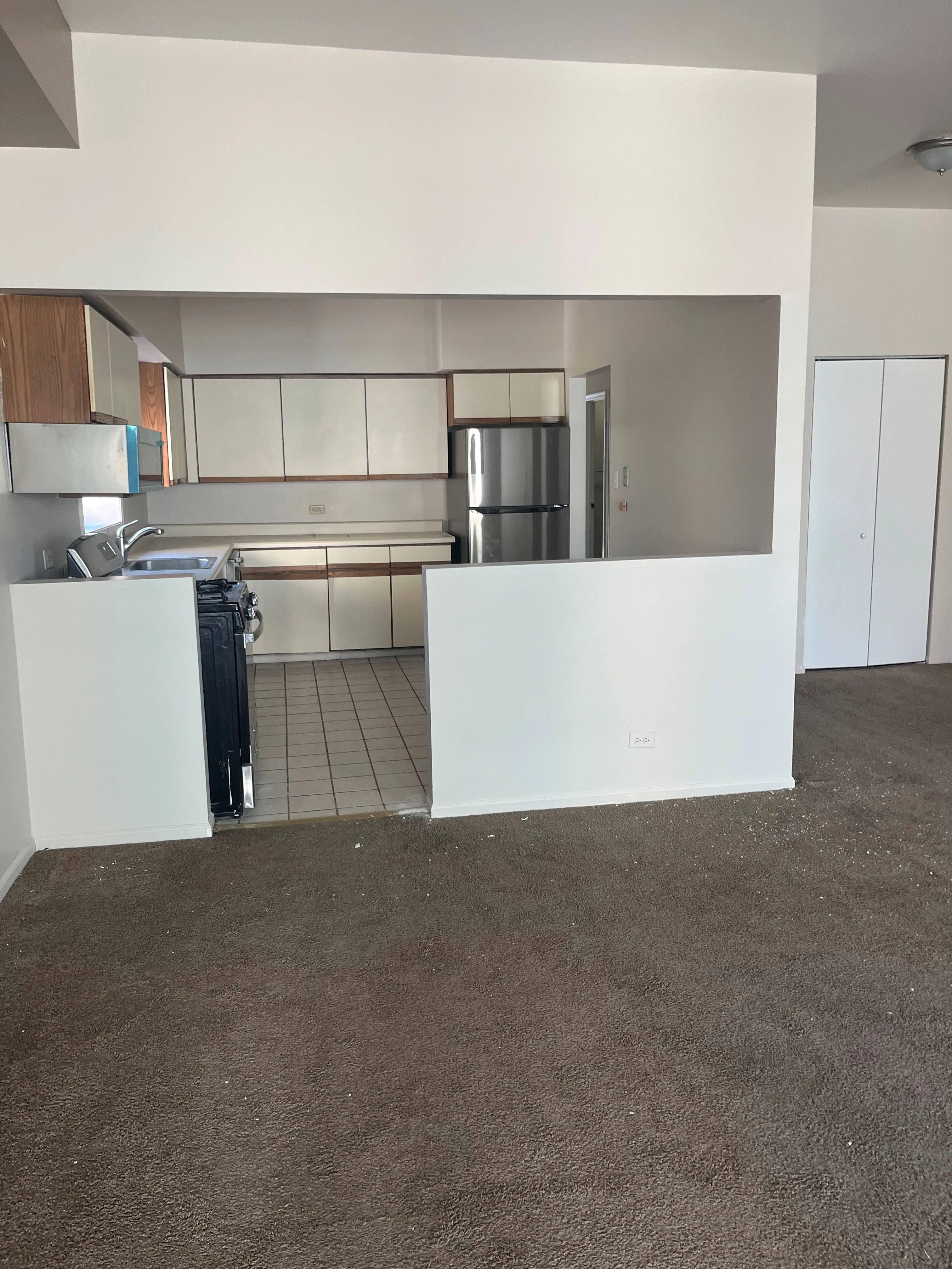 841 W Belmont Ave   60657 60657-Belmont Court-unit#A6-Chicago-IL