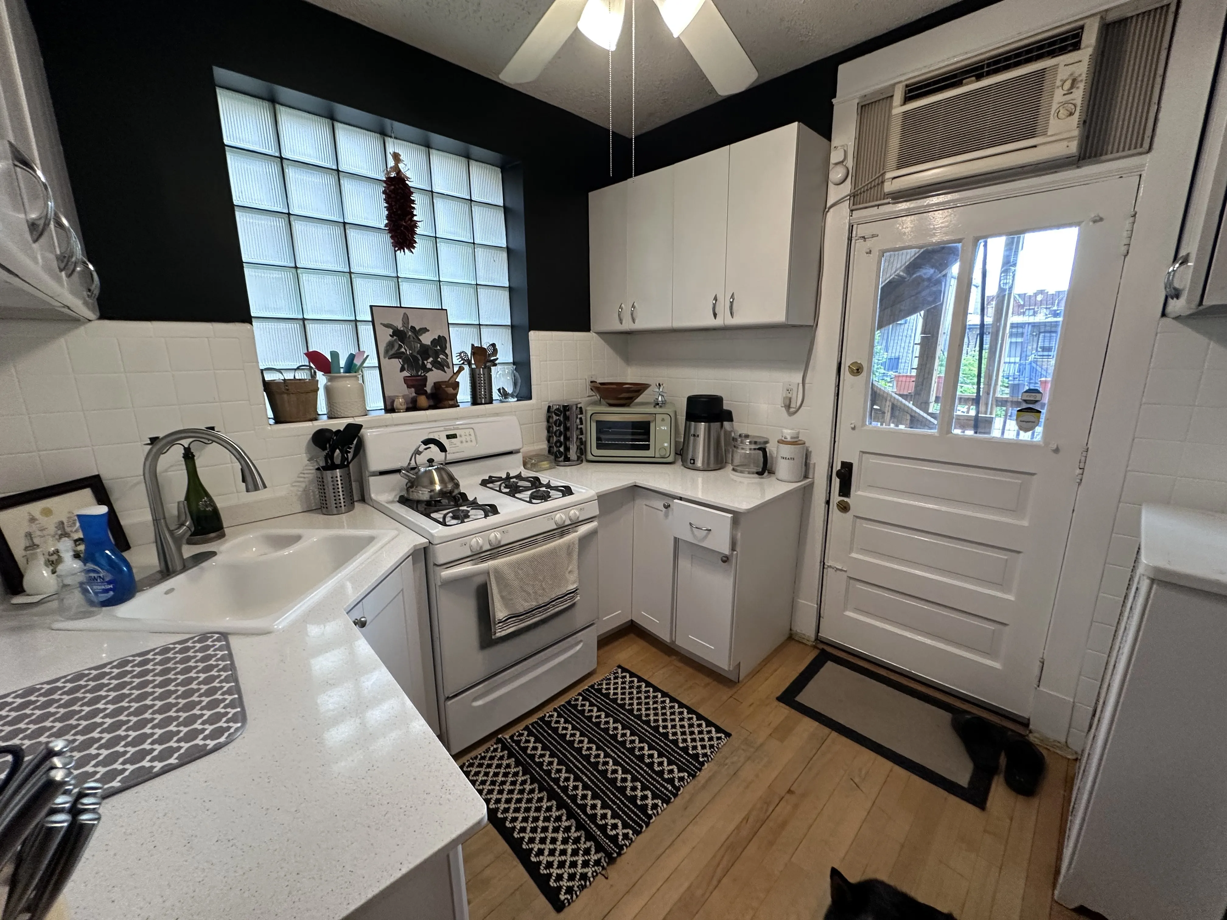 2532 N RICHMOND ST 60647-Richmond Apartments-unit#2-Chicago-IL