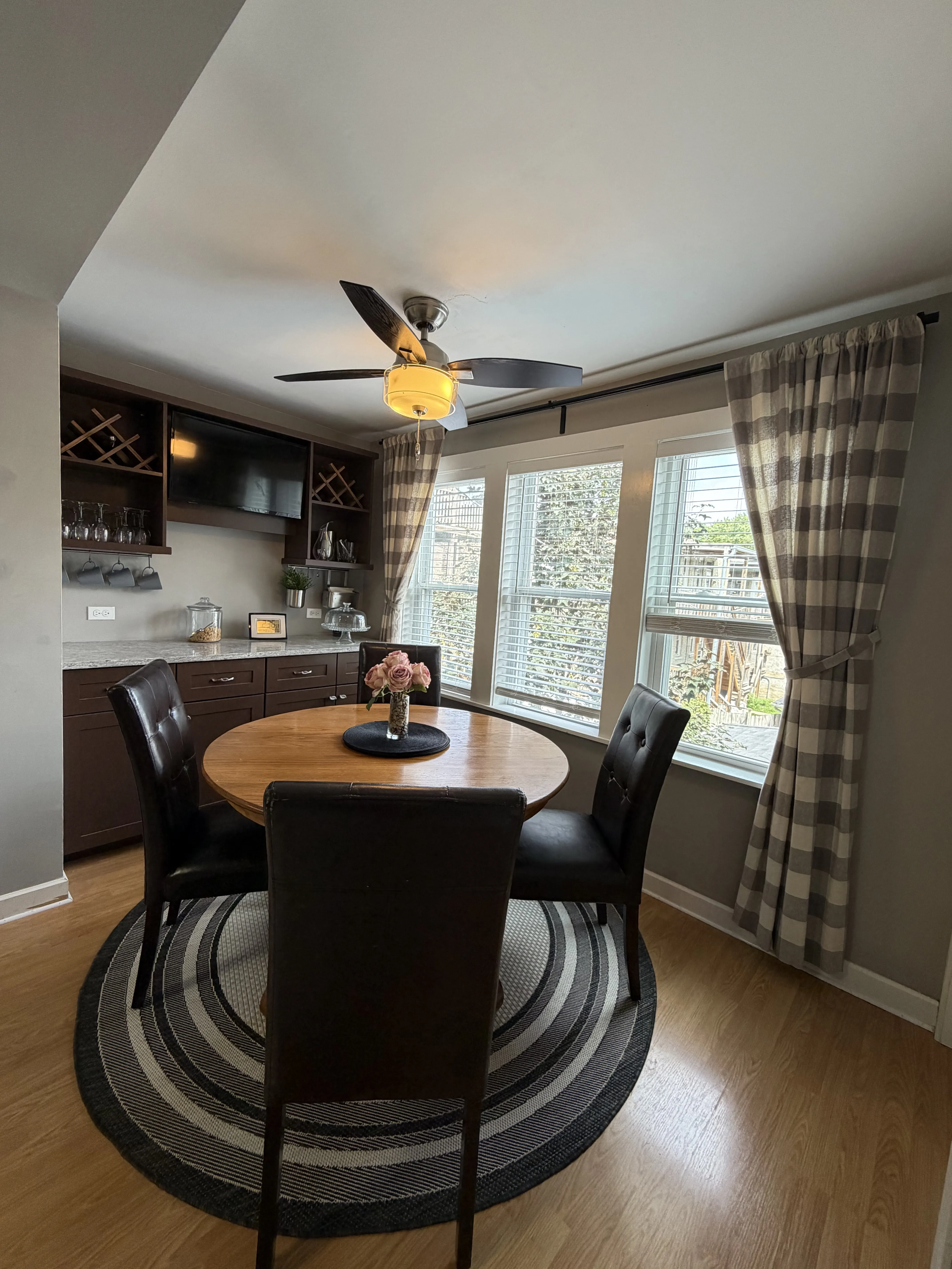4451 N Maplewood Ave 60625 60625-unit#2-Chicago-IL