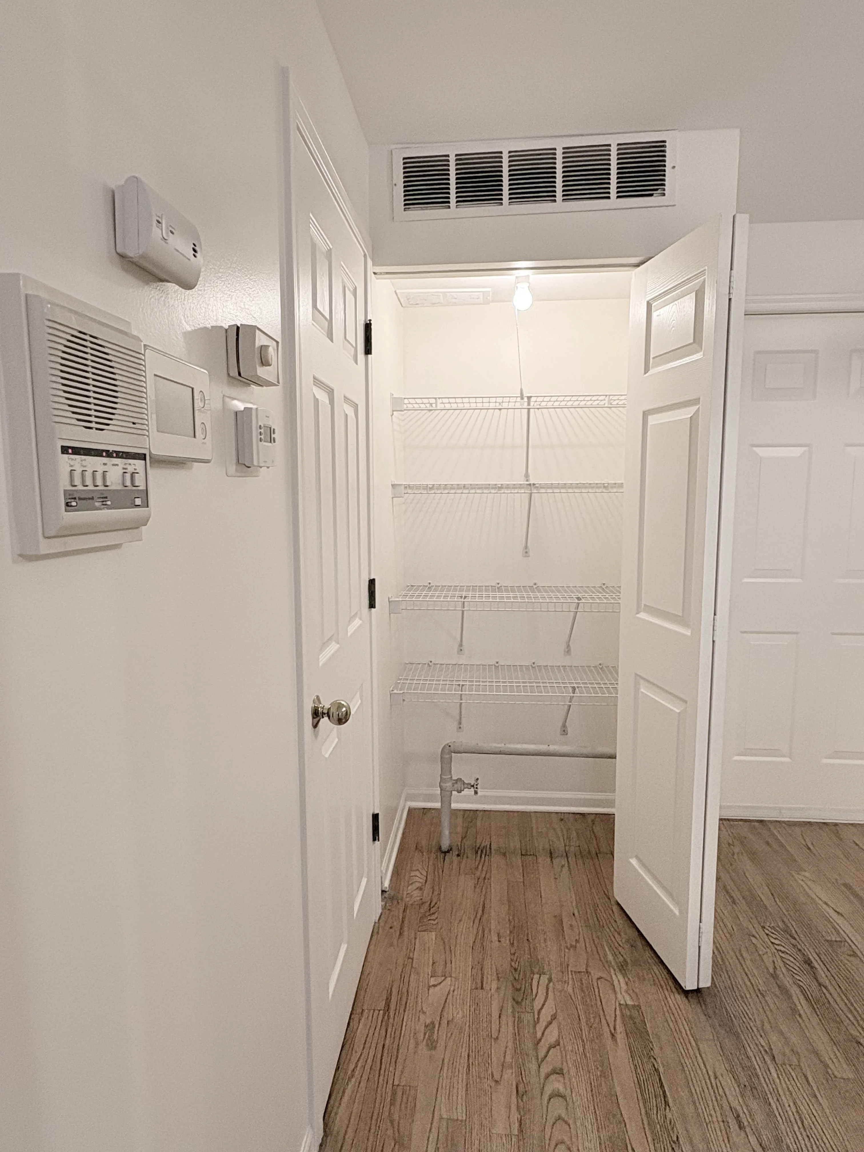 4934 S Cornell Ave 60615 60615-unit#Unit G-Chicago-IL