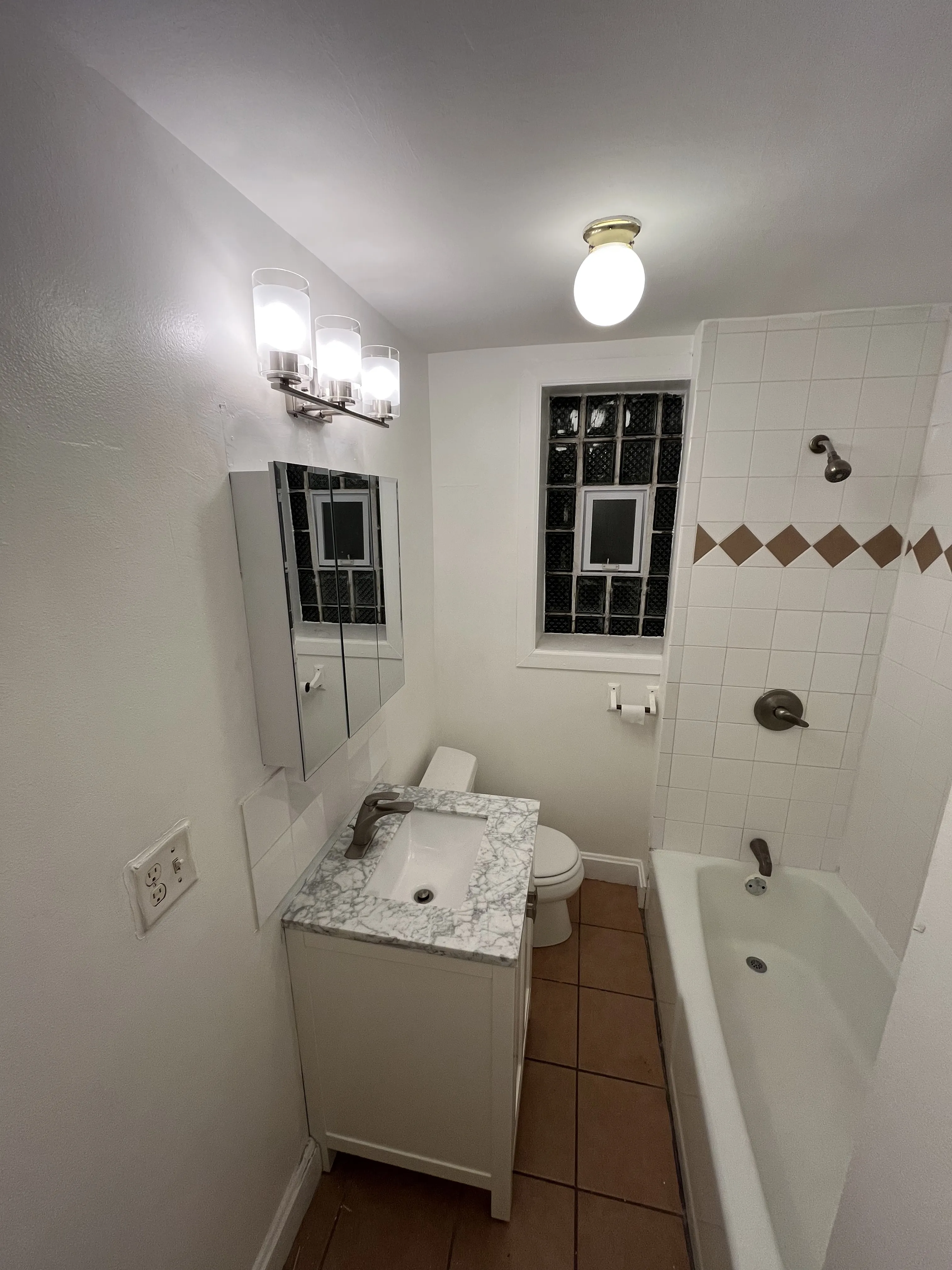 2648 N Francisco Ave 60647 60647-unit#1R-Chicago-IL