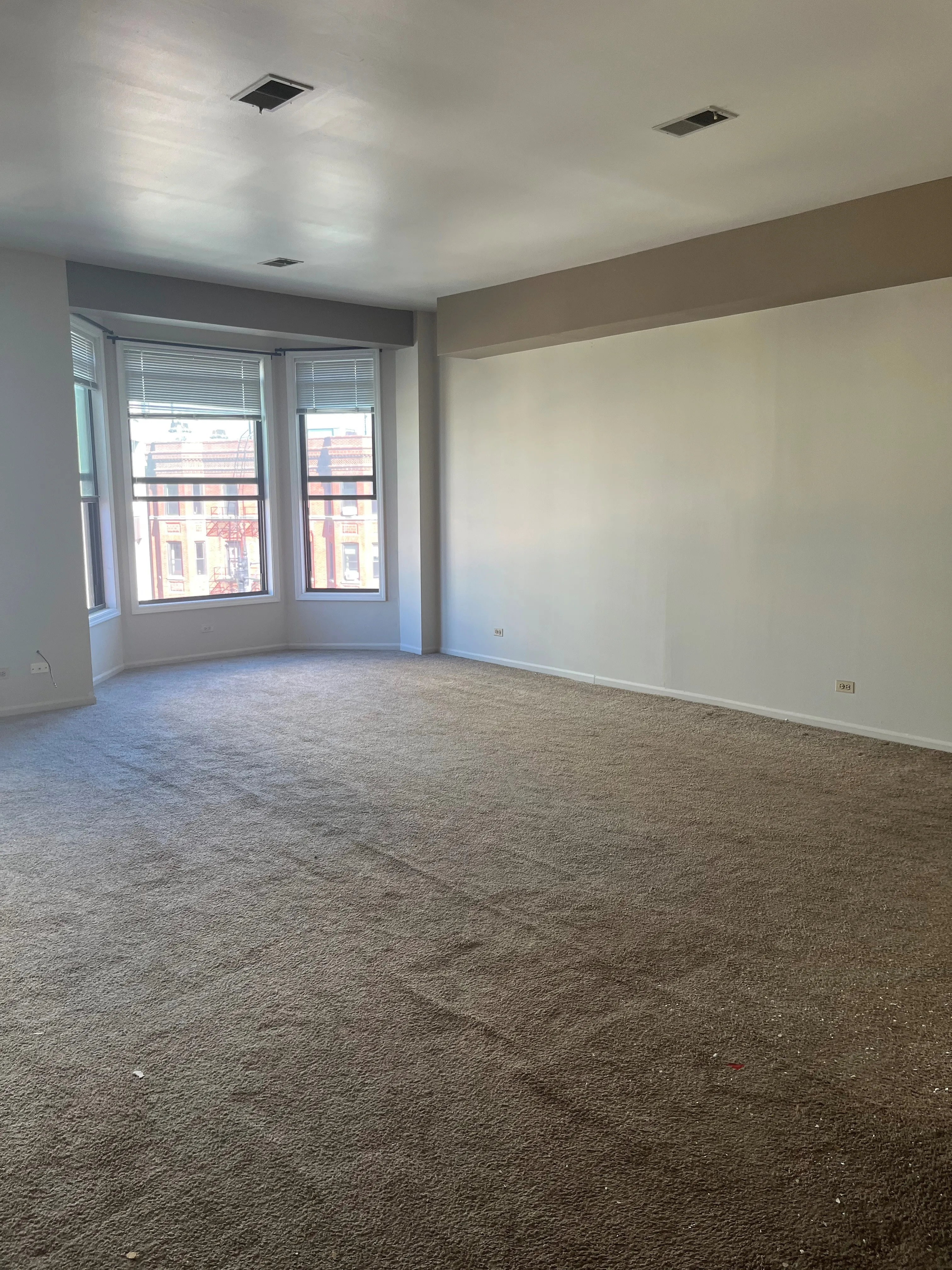 841 W Belmont Ave   60657 60657-Belmont Court-unit#A6-Chicago-IL