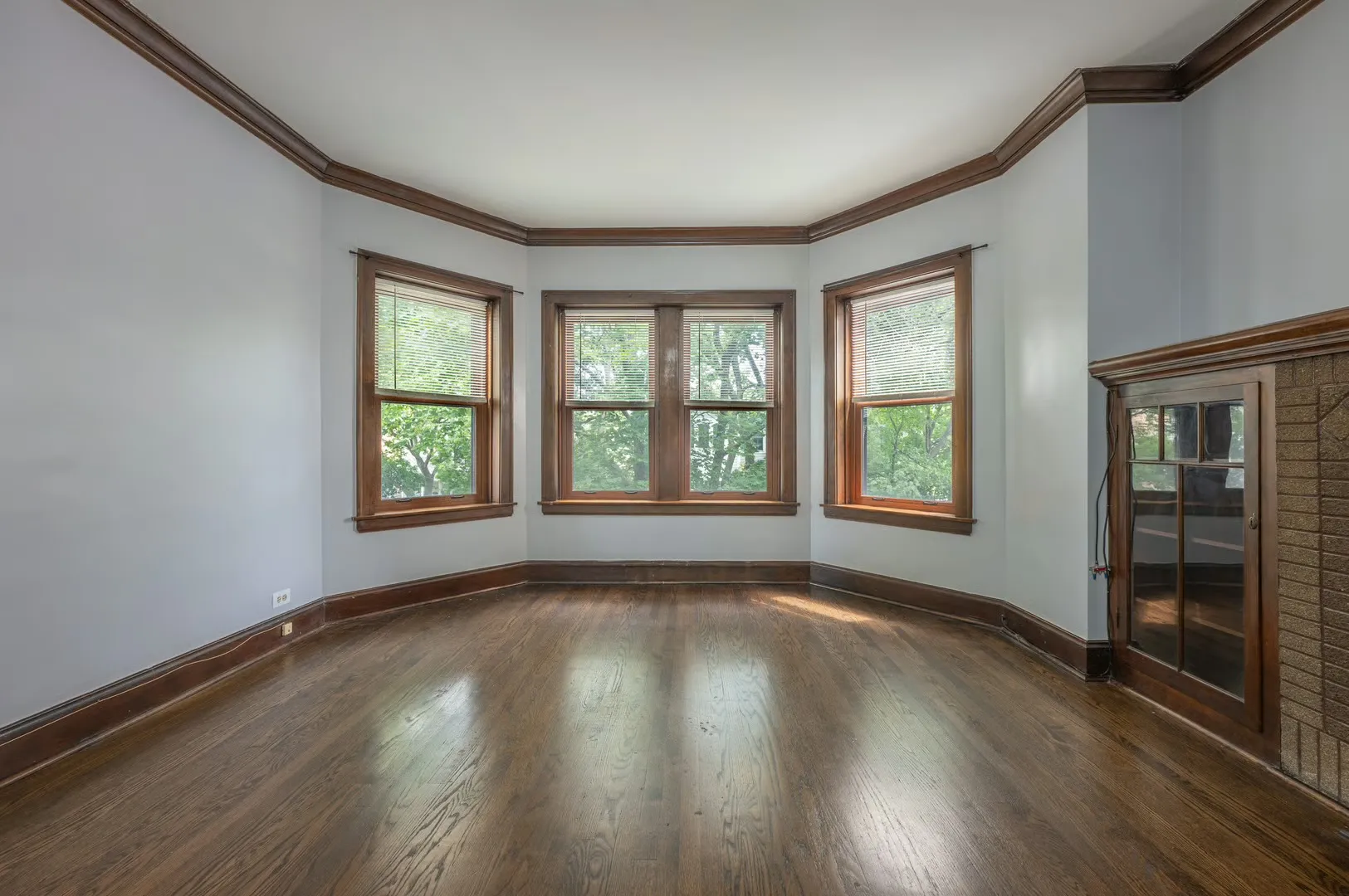 4018 N Maplewood Ave 60618 60618-unit#2-Chicago-IL
