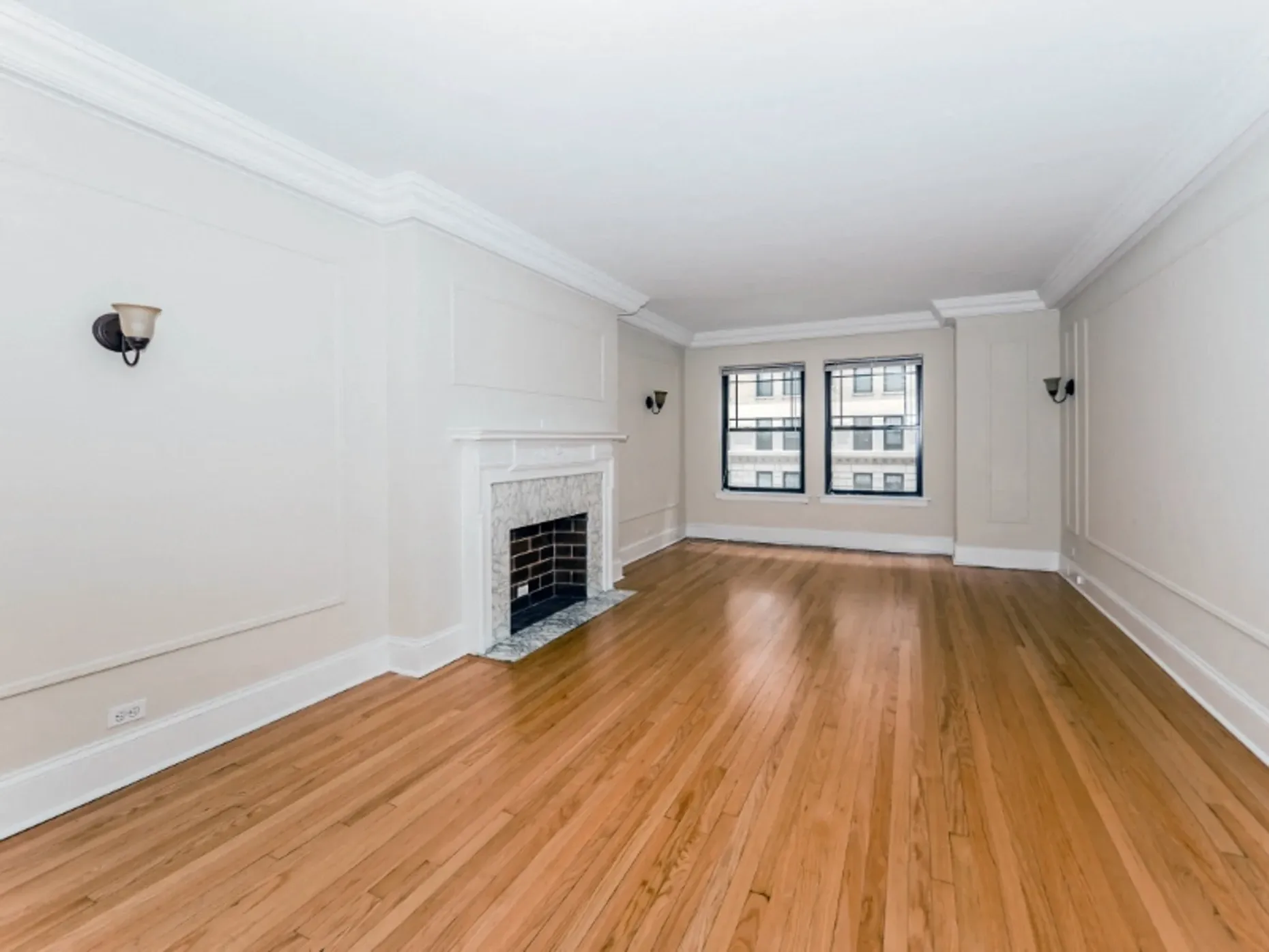 215 E Chestnut St   60611 60611-The Chatelaine-unit#1202-Chicago-IL