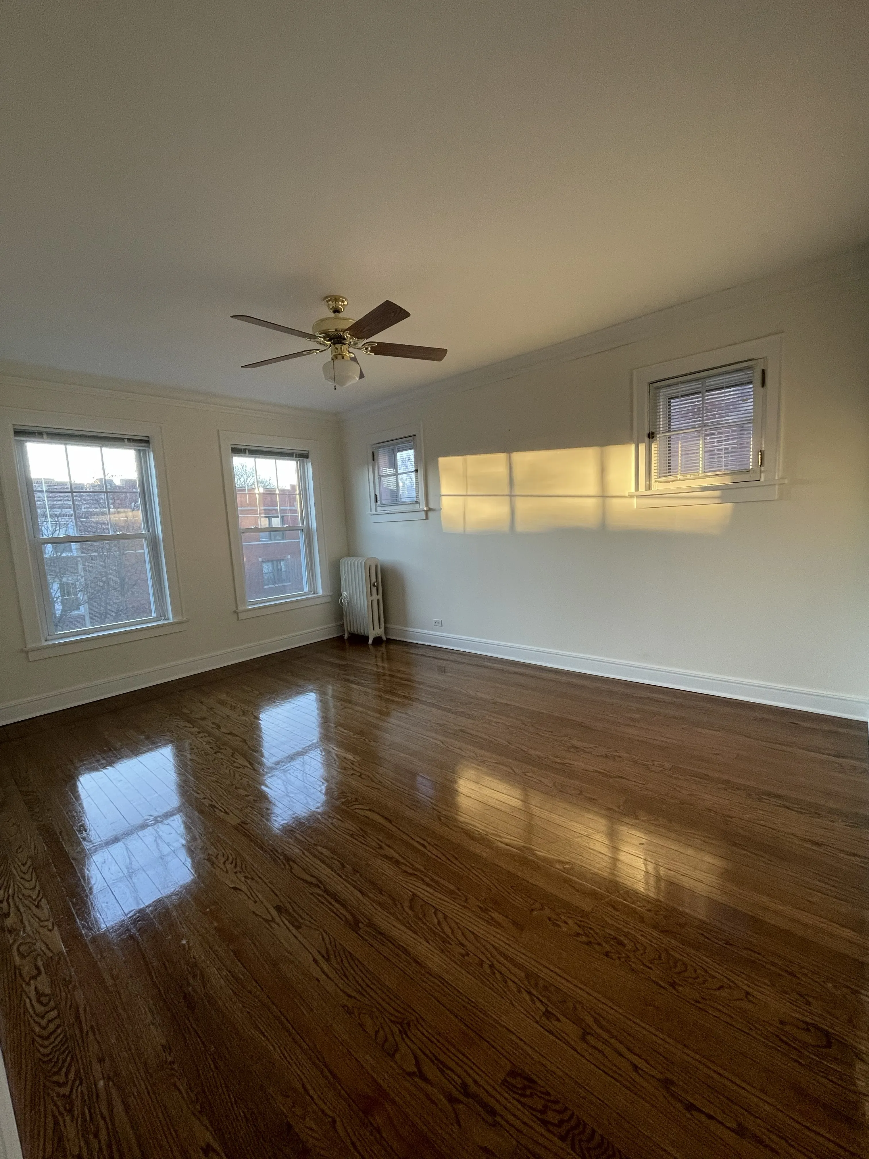 5217 N DAMEN AVE 60625-unit#2W-Chicago-IL