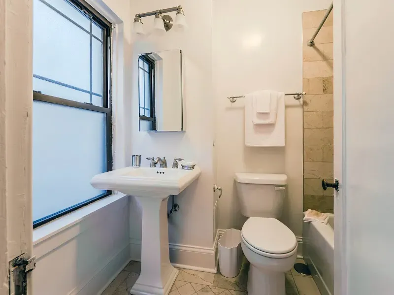 215 E Chestnut St   60611 60611-The Chatelaine-unit#1202-Chicago-IL