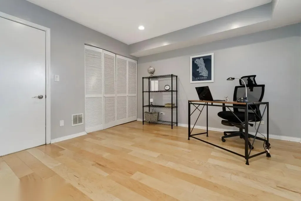 1540 N Greenview Ave 60642 60642-unit#F-Chicago-IL