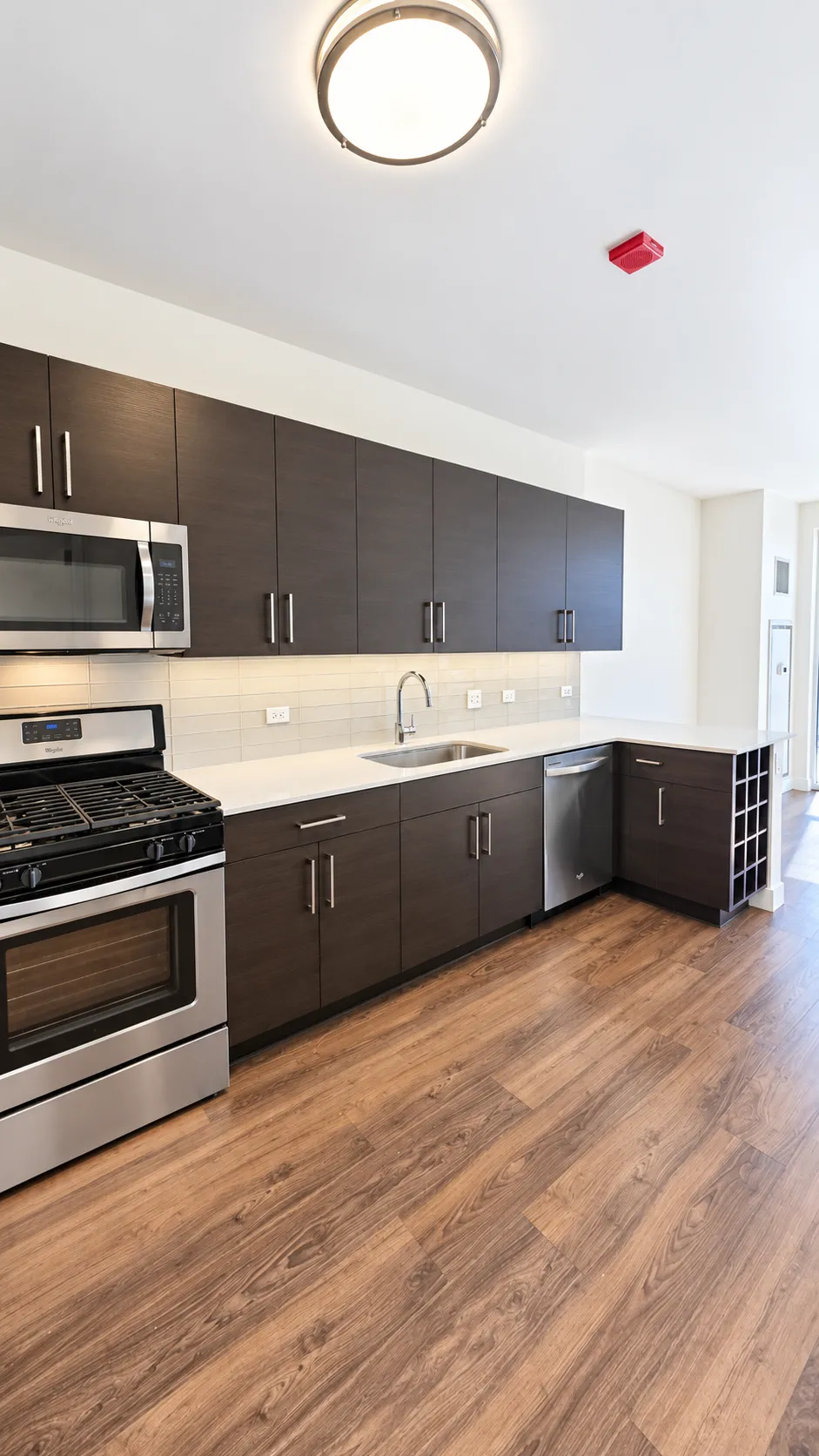 905 N Orleans St   60610 60610-unit#1310-Chicago-IL