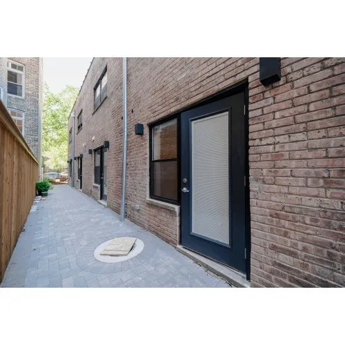 4423 N Ashland Ave 60640 60640-unit#101-Chicago-IL