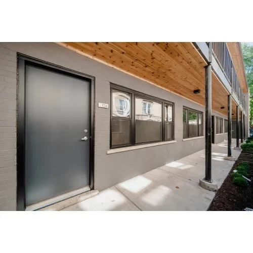 4423 N Ashland Ave 60640 60640-unit#101-Chicago-IL