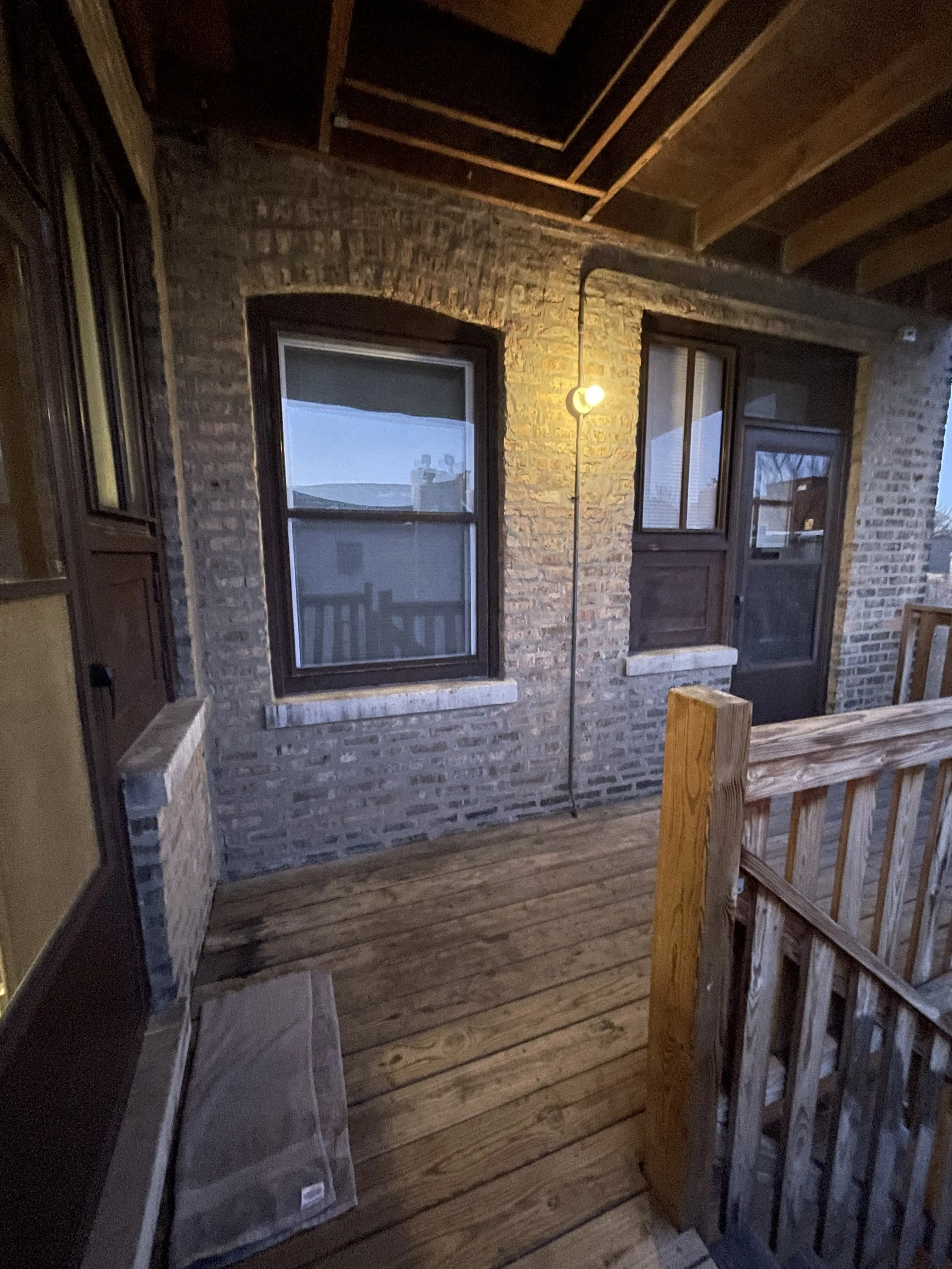 5217 N DAMEN AVE 60625-unit#2W-Chicago-IL