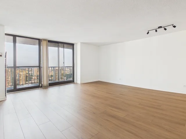 10 E Ontario St 60611 60611-unit#4205-Chicago-IL