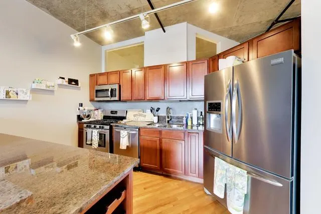 849 N Franklin St   60610 60610-unit#1009-Chicago-IL