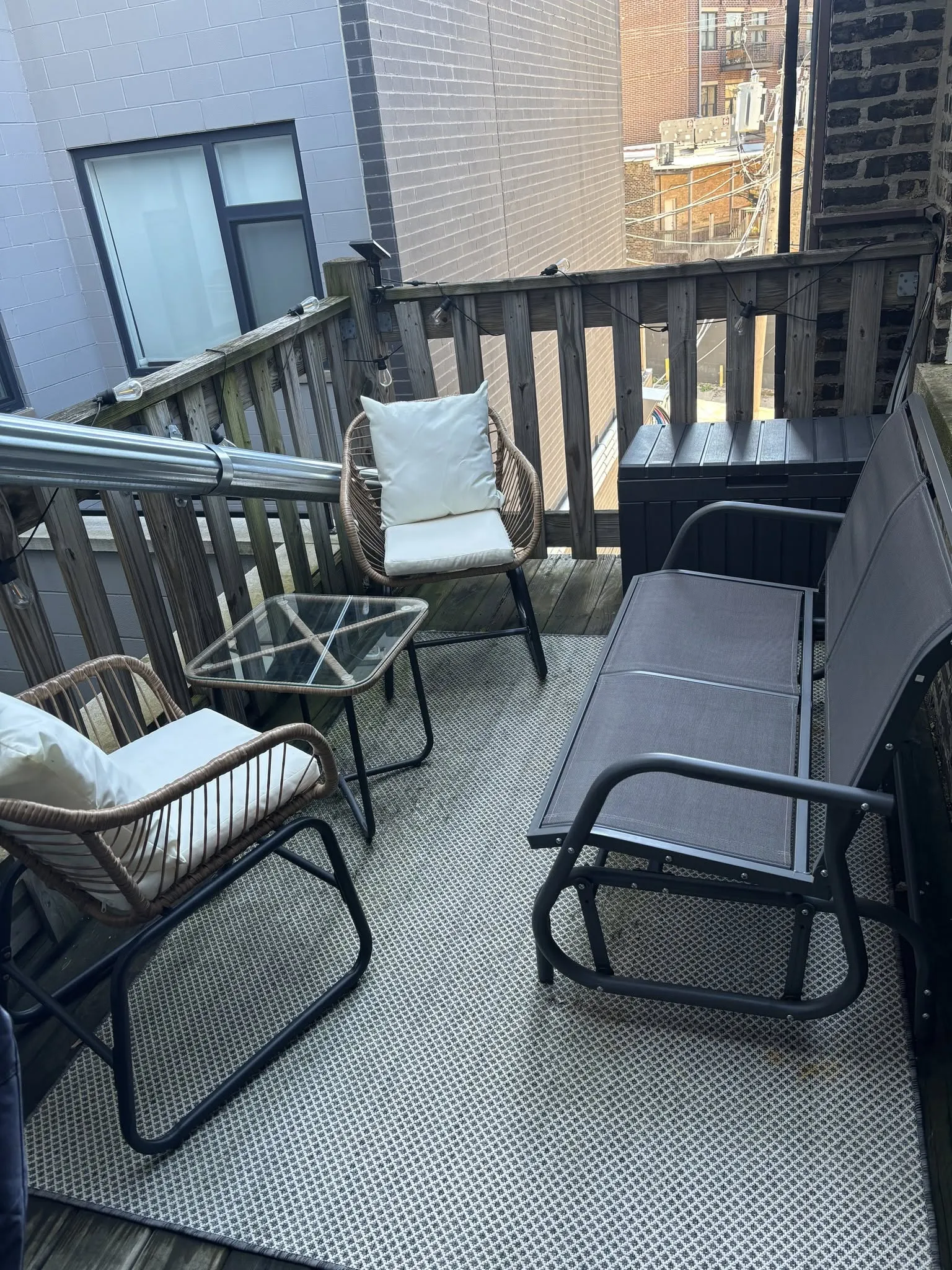 3230 N Clark St 60657 60657-unit#3R-Chicago-IL