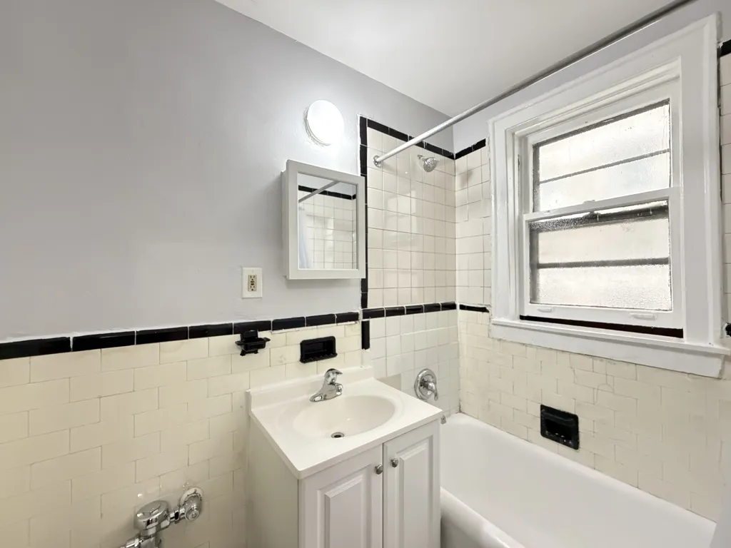 917 W Eastwood, , 60640 60640-unit#418-Chicago-IL