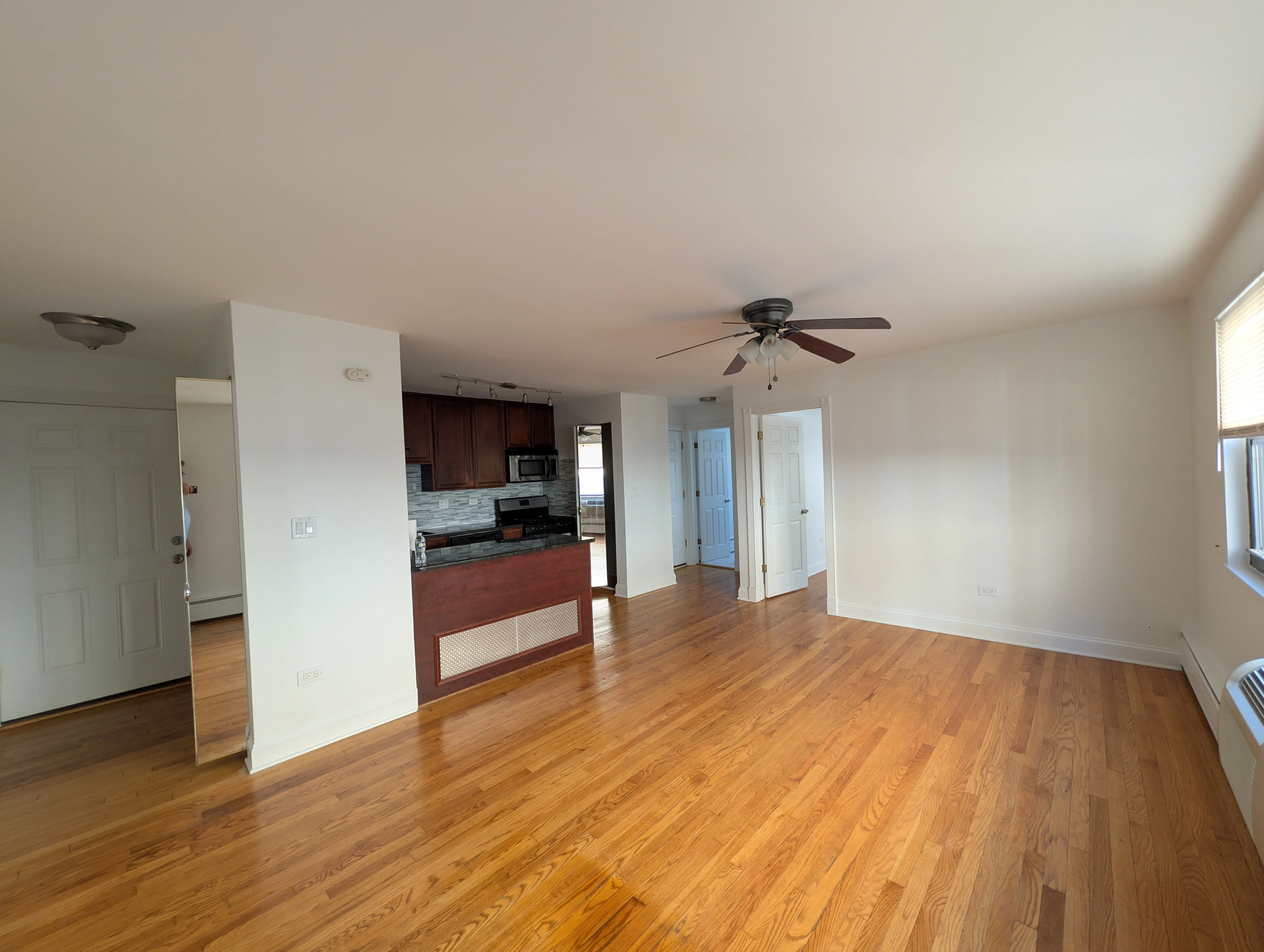 7610 N Rogers Ave 60626 60626-unit#203-Chicago-IL