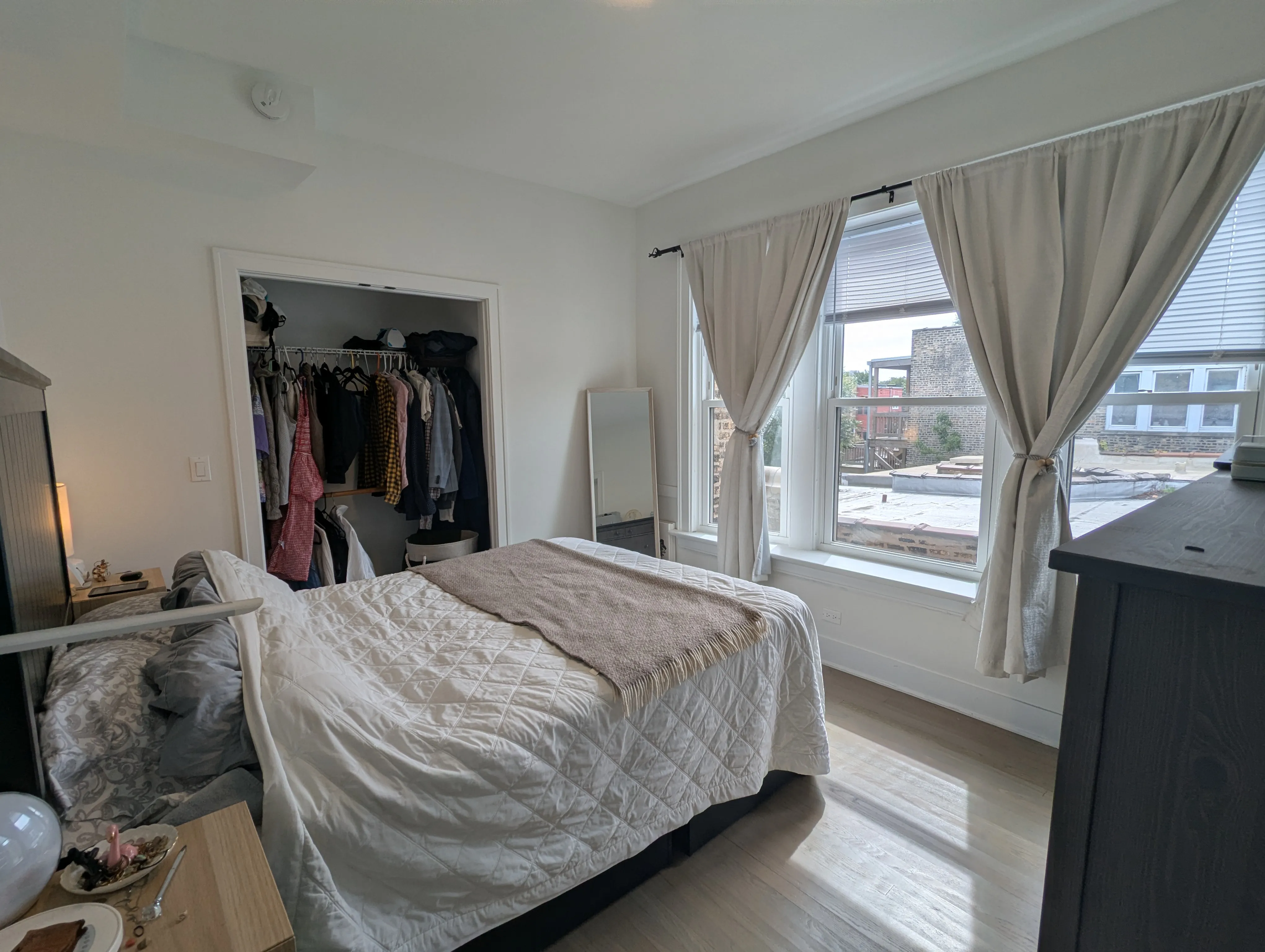 6341 N Wayne Ave   60660 60660-unit#3S-Chicago-IL