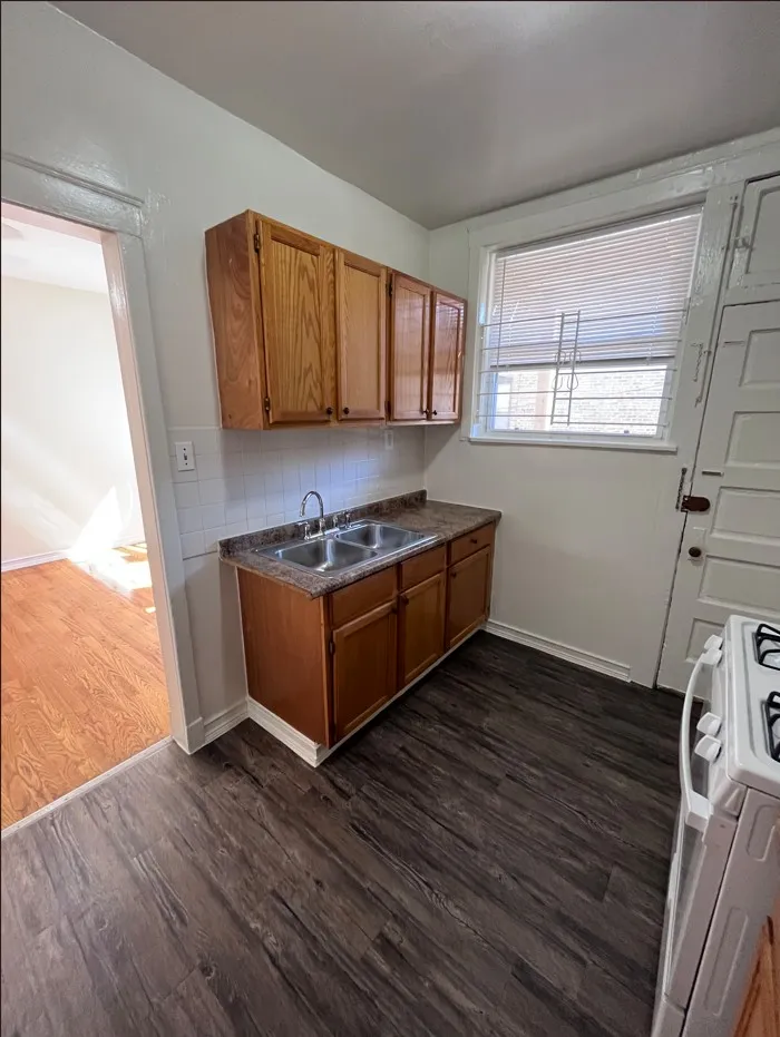 1609 W NORTH SHORE AVE 60626-unit#3W-Chicago-IL