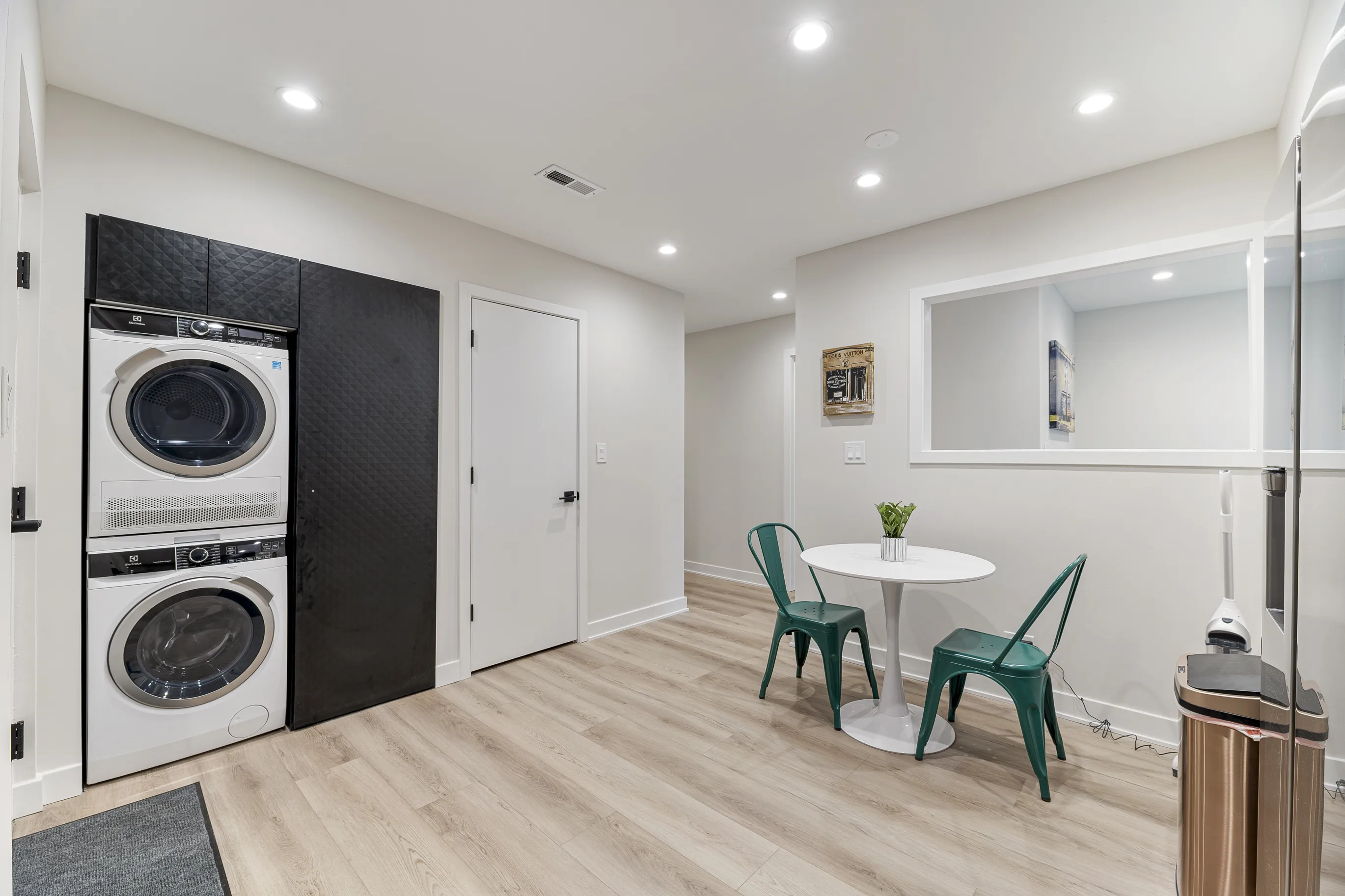 7109 N Western Ave 60645 60645-unit#3S-Chicago-IL