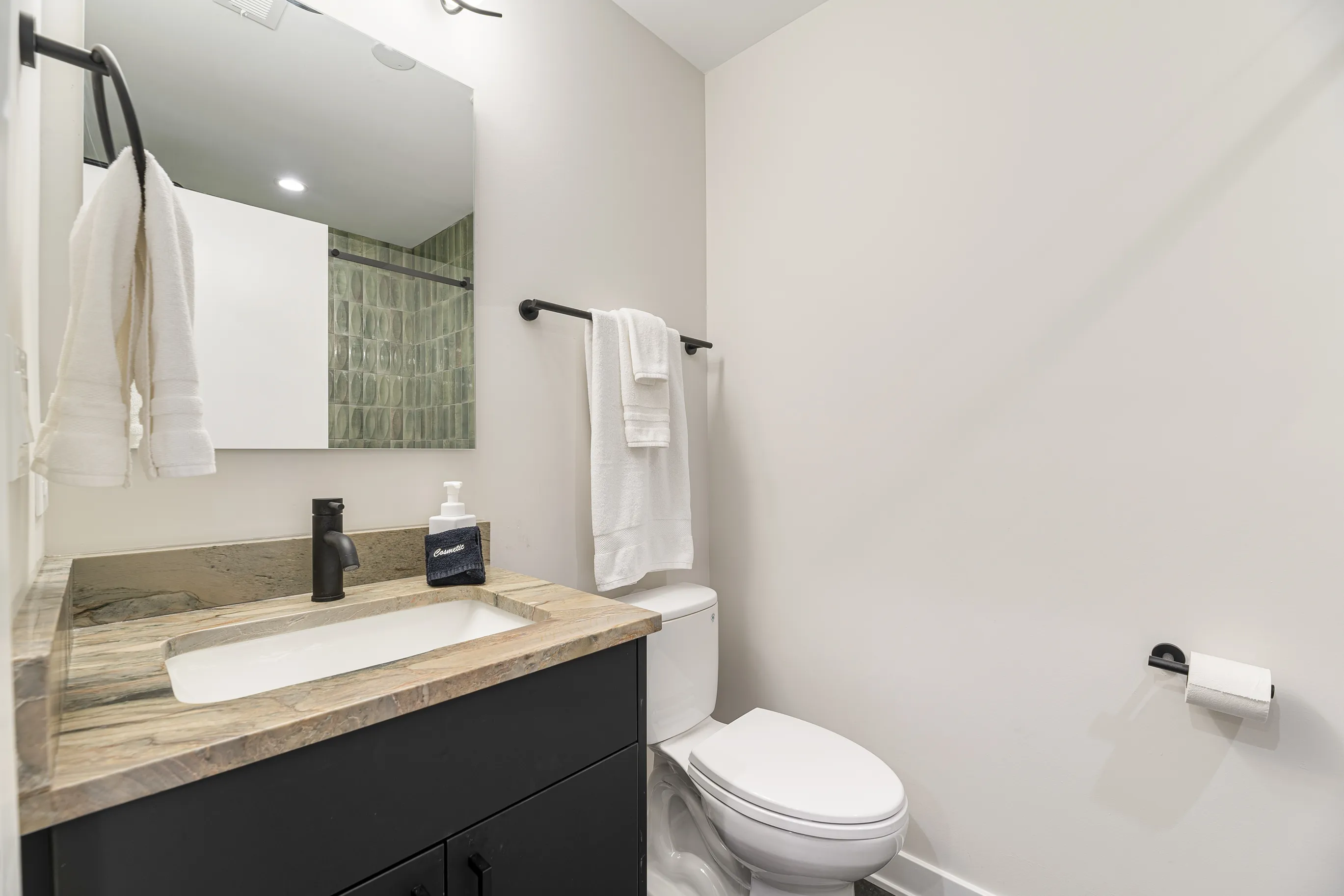 7109 N Western Ave 60645 60645-unit#3S-Chicago-IL