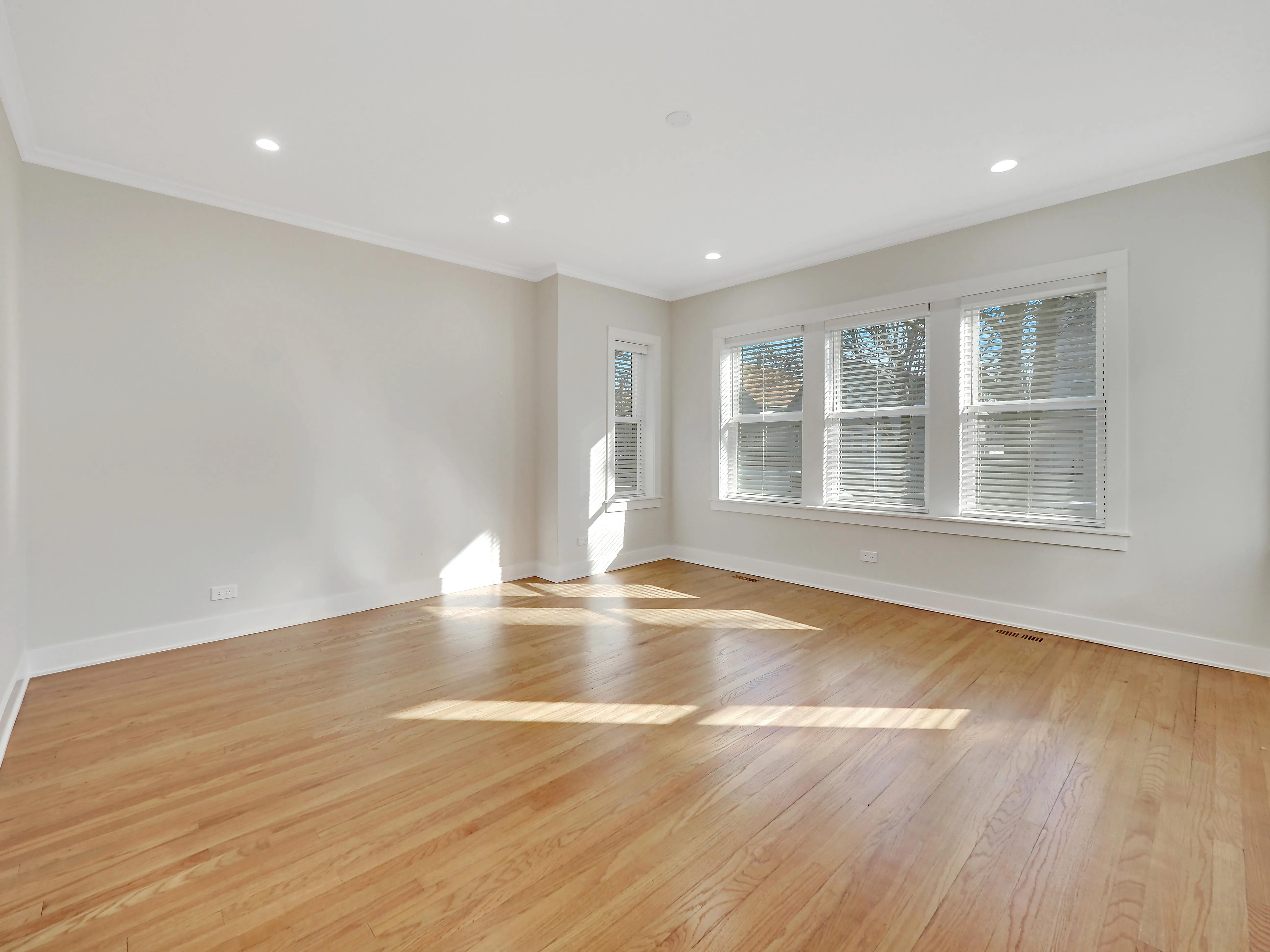 3712 N Troy St   60618 60618-unit#1N-Chicago-IL