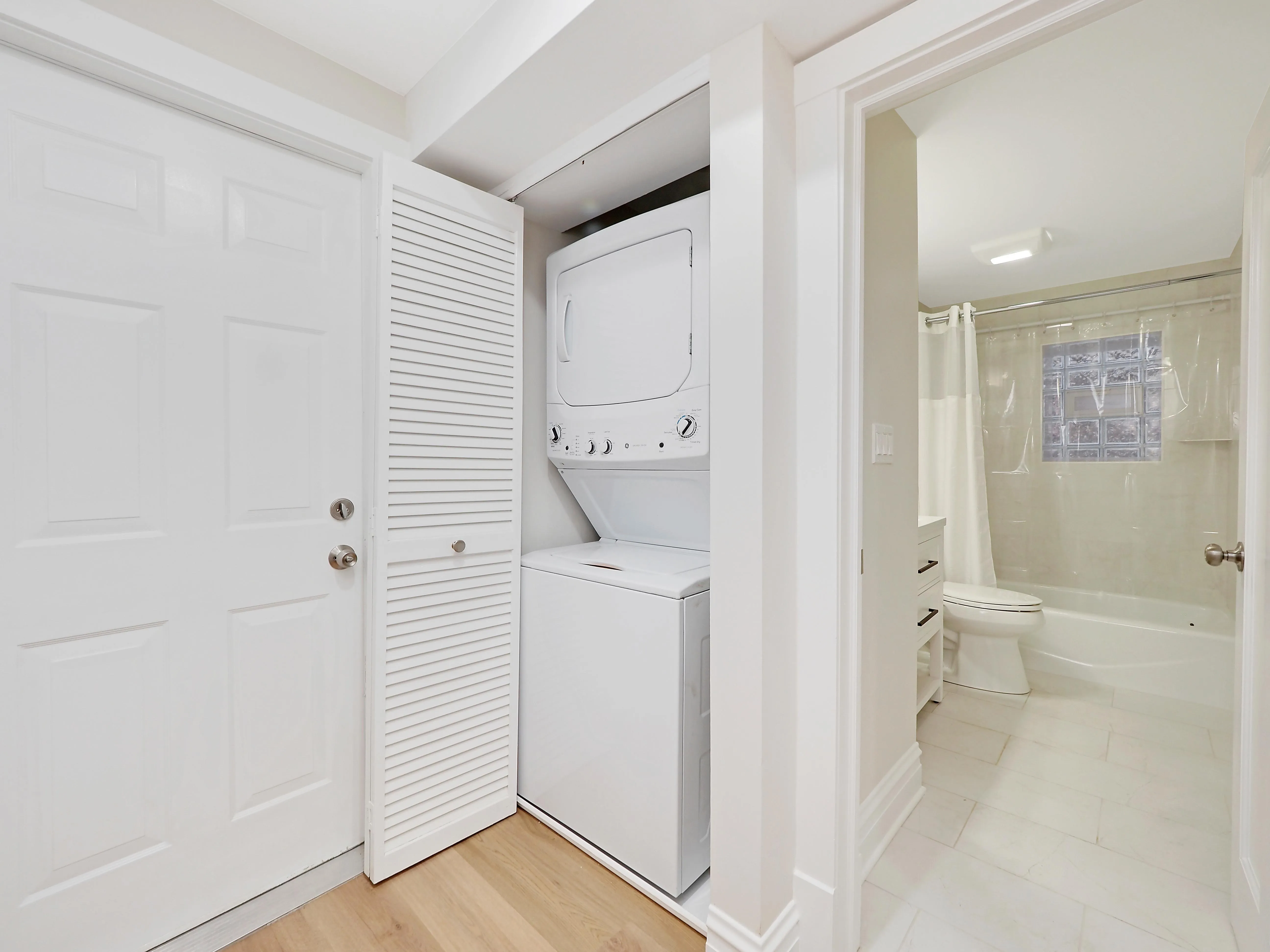 3712 N Troy St   60618 60618-unit#1N-Chicago-IL