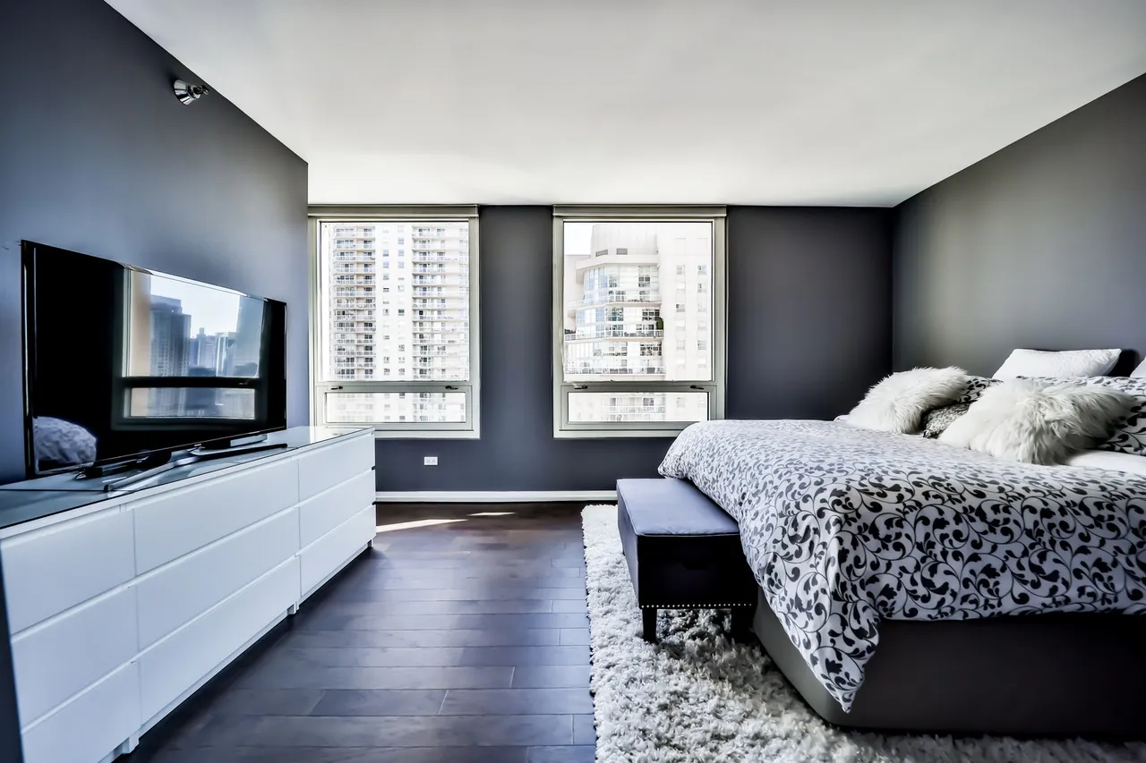 33 W Ontario St   60654 60654-33 W Ontario-unit#32B-Chicago-IL