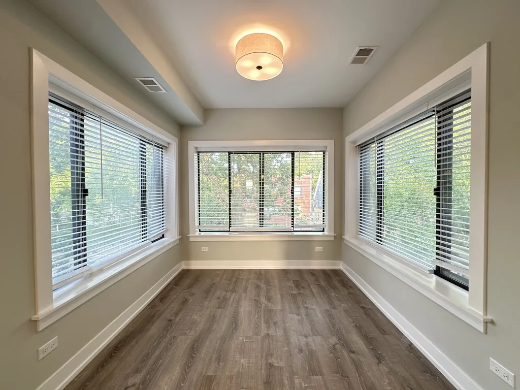 1142 Maple Ave, ,  60202, USA 60202-unit#3-Evanston-IL