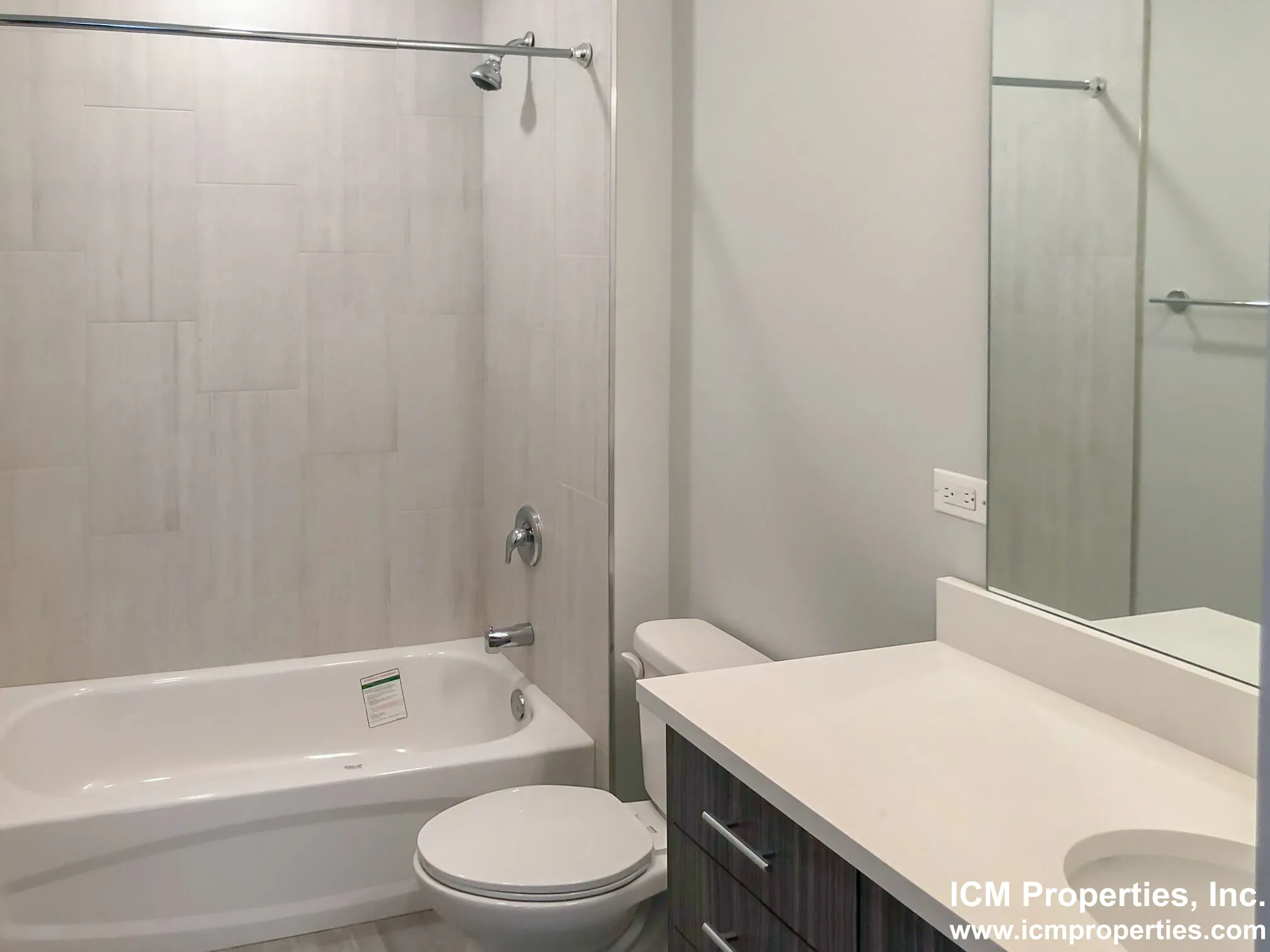 2618 N Rockwell St, ,  60647, USA 60647-unit#2618-2R-Chicago-IL