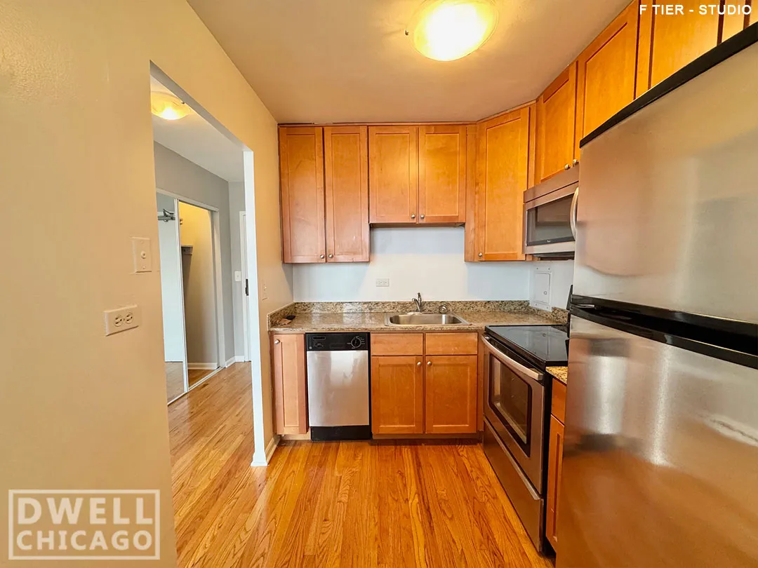 5650 N Sheridan Rd, ,  60660, USA 60660-unit#22D-Chicago-IL