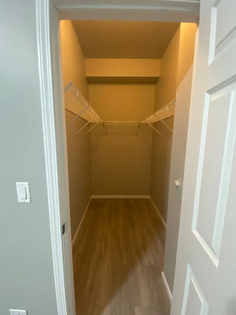 1528 W Greenleaf Ave, ,  60626, USA 60626-unit#1N-Chicago-IL