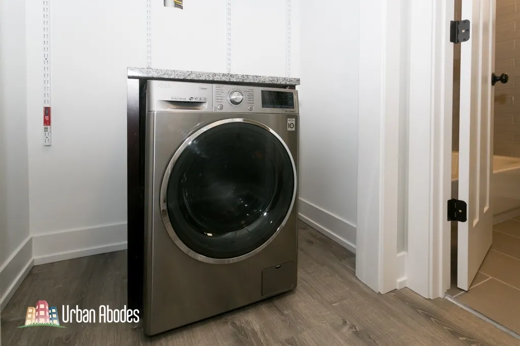 705 W Brompton Ave, ,  60657, USA 60657-unit#29-Chicago-IL