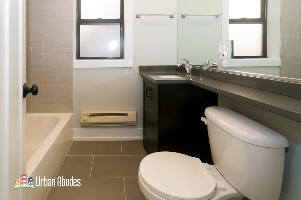 705 W Brompton Ave, ,  60657, USA 60657-unit#29-Chicago-IL