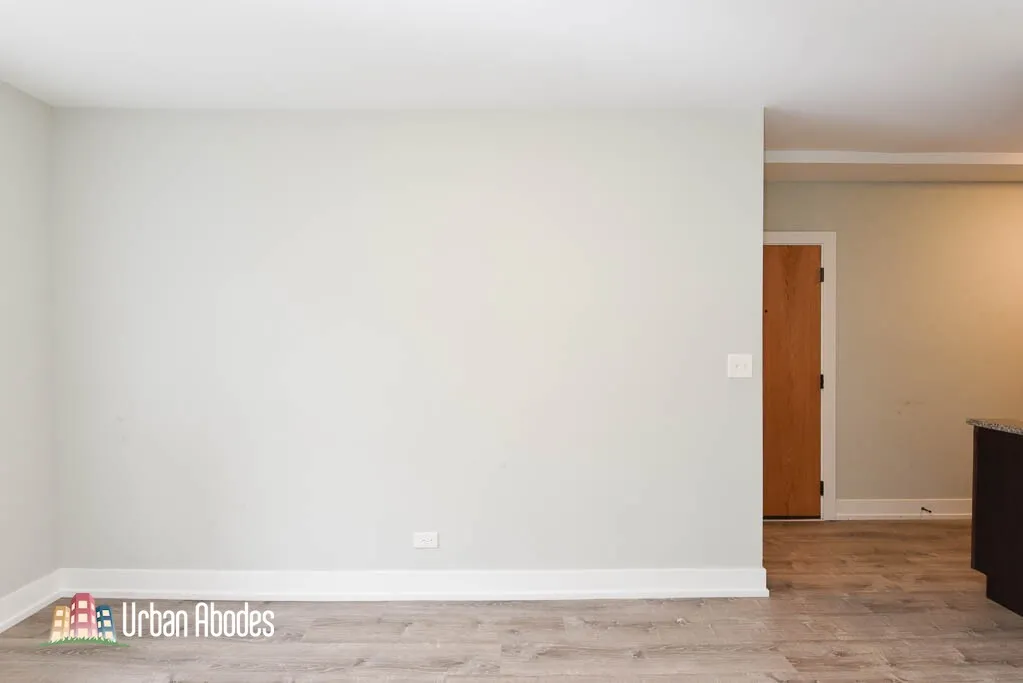 701 W Brompton Ave, , 60657, USA 60657-unit#04-Chicago-IL