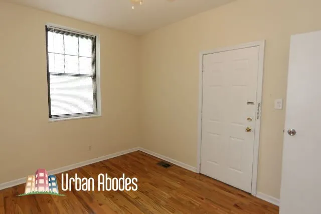 658 W Cornelia Ave, ,  60657, USA 60657-unit#11-Chicago-IL