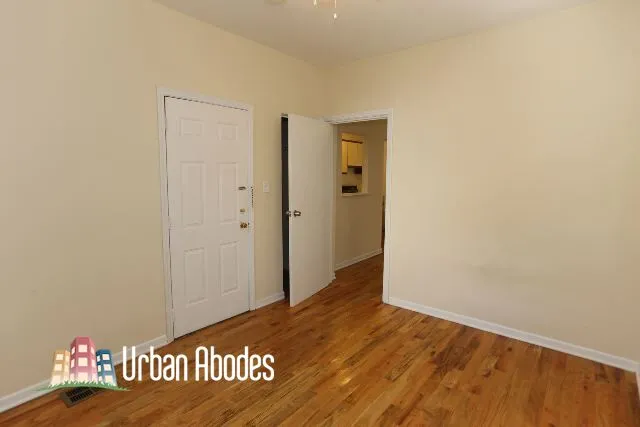 658 W Cornelia Ave, ,  60657, USA 60657-unit#11-Chicago-IL