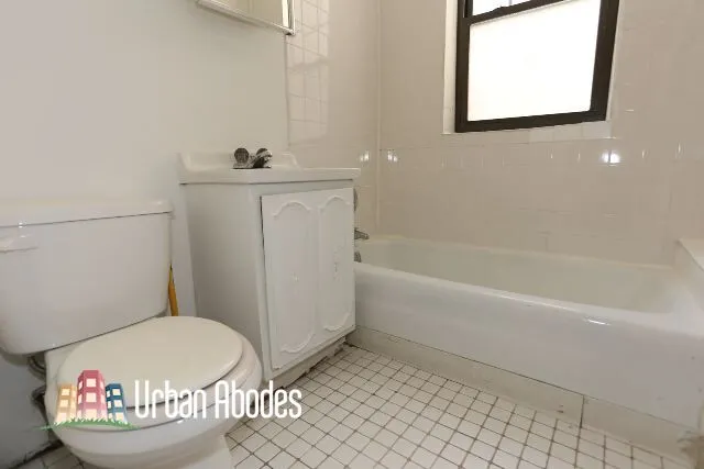 658 W Cornelia Ave, ,  60657, USA 60657-unit#11-Chicago-IL