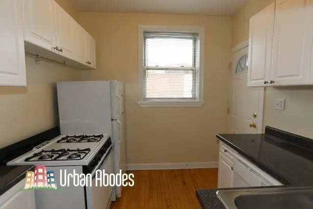 550 W Aldine Ave, , 60657, USA 60657-unit#3N-Chicago-IL