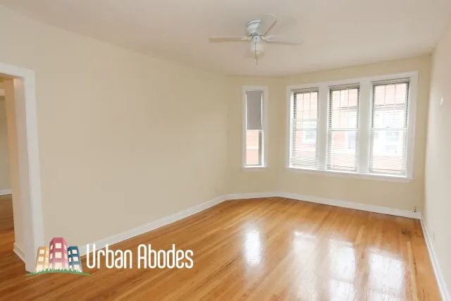 550 W Aldine Ave, , 60657, USA 60657-unit#3N-Chicago-IL