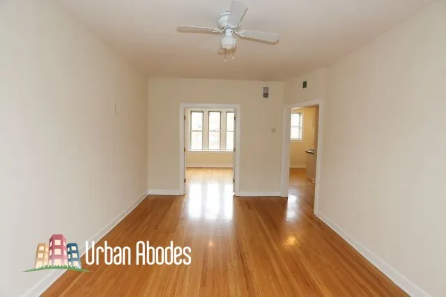 550 W Aldine Ave, , 60657, USA 60657-unit#3N-Chicago-IL