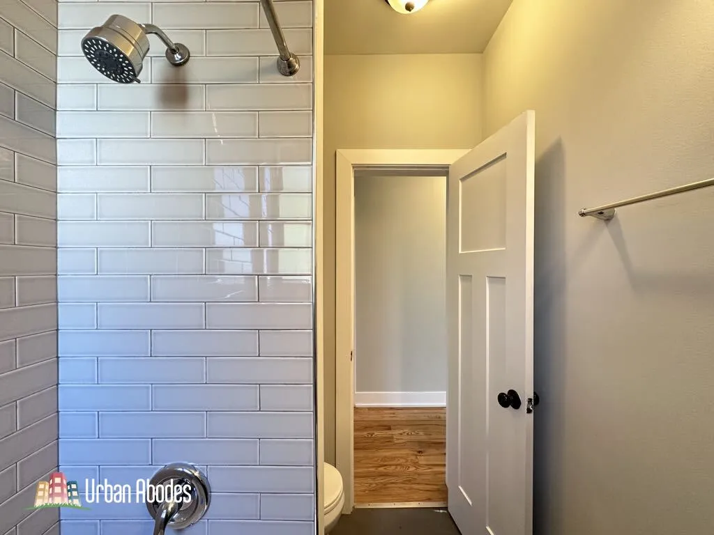 627 W Oakdale Ave, ,  60657, USA 60657-unit#4-Chicago-IL