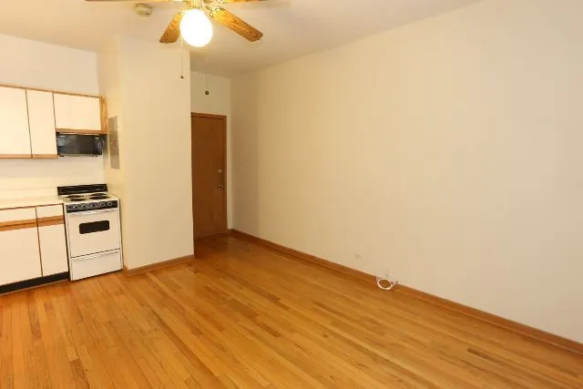 635 W Barry Ave, ,  60657, USA 60657-unit#404-Chicago-IL