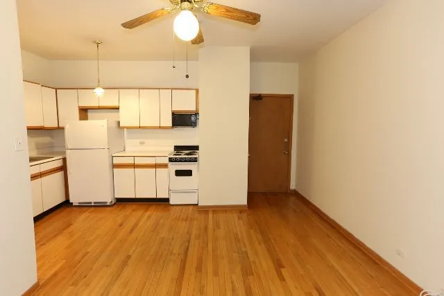635 W Barry Ave, ,  60657, USA 60657-unit#404-Chicago-IL