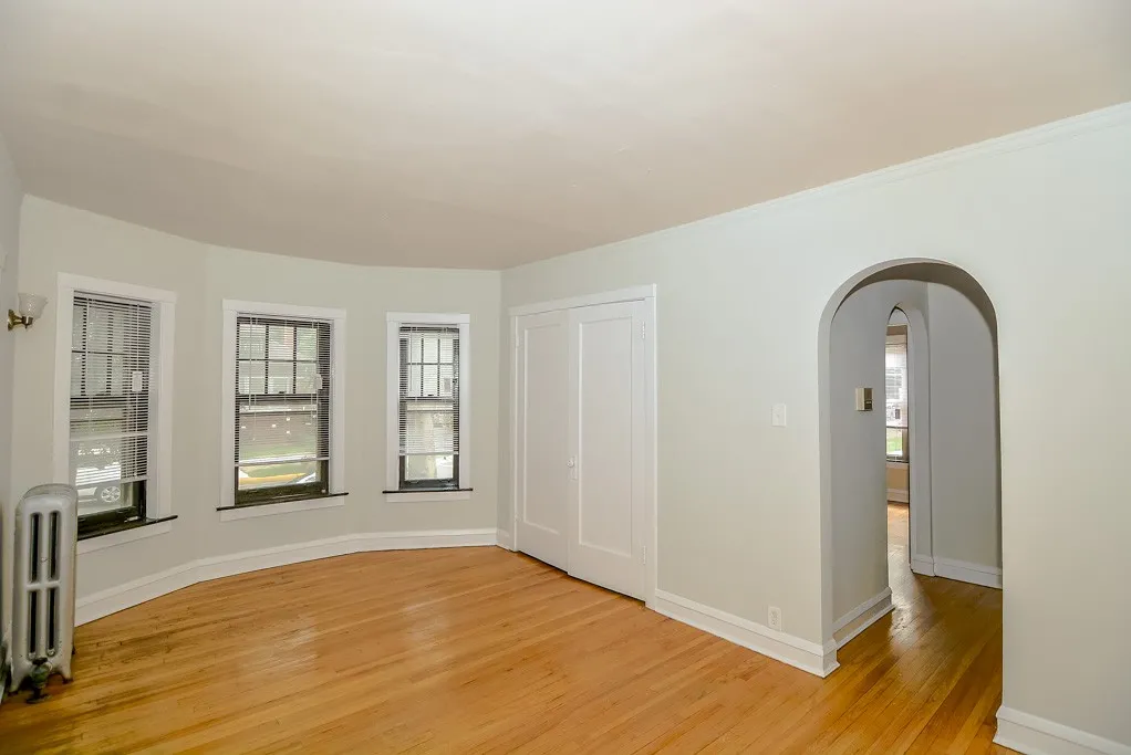 2100 W Ainslie St, ,  60625, USA 60625-unit#1E-Chicago-IL