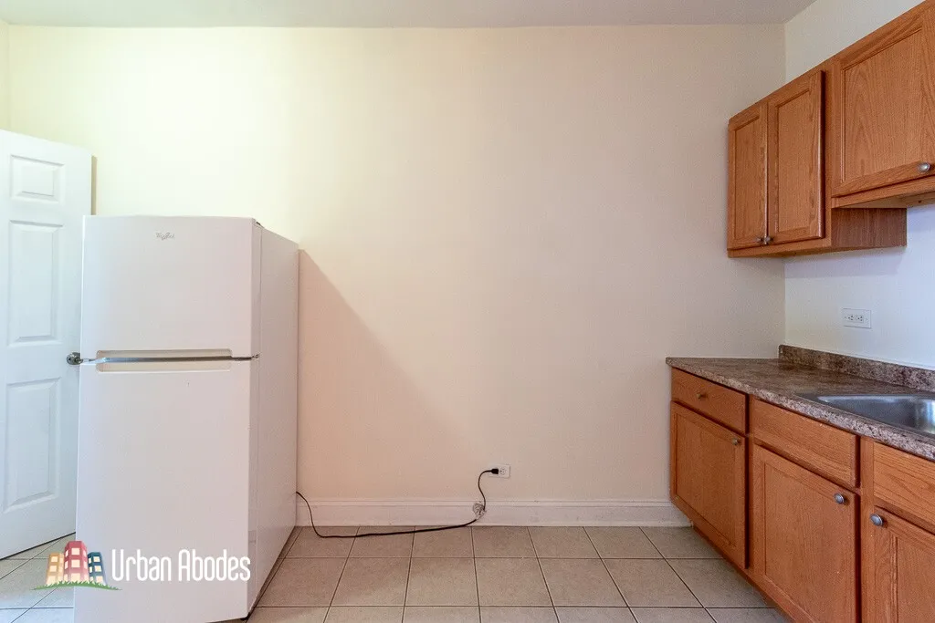 4851 N Damen Ave, ,  60625, USA 60625-unit#203-Chicago-IL